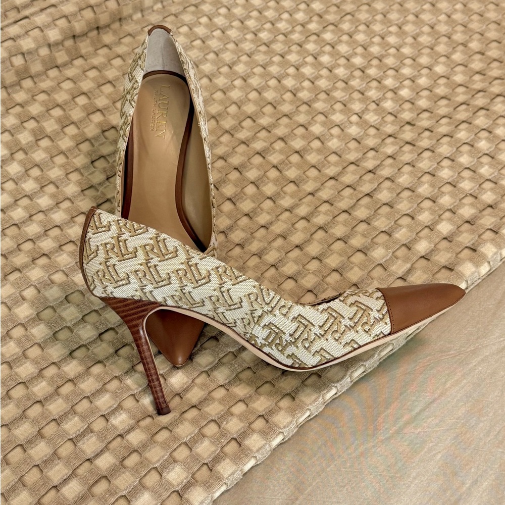 RALPH LAUREN Women's Brown and Cream Pumps - Picture 13 of 17